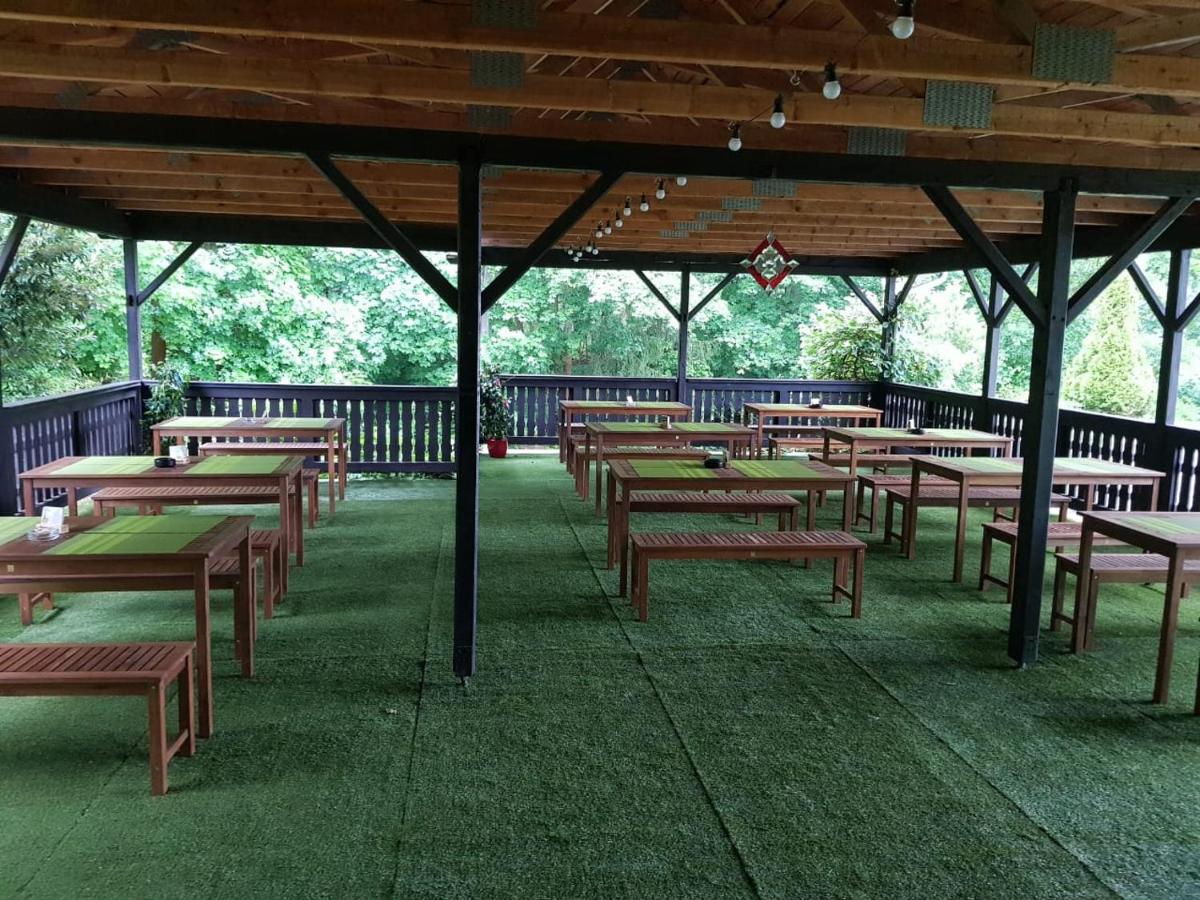 Le Delizie Siciliane Ξενοδοχείο Oelsnitz  Εξωτερικό φωτογραφία